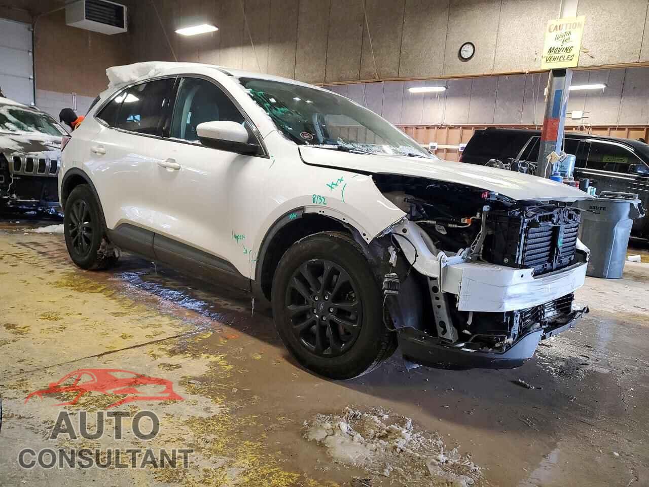 FORD ESCAPE 2020 - 1FMCU0G62LUA00599