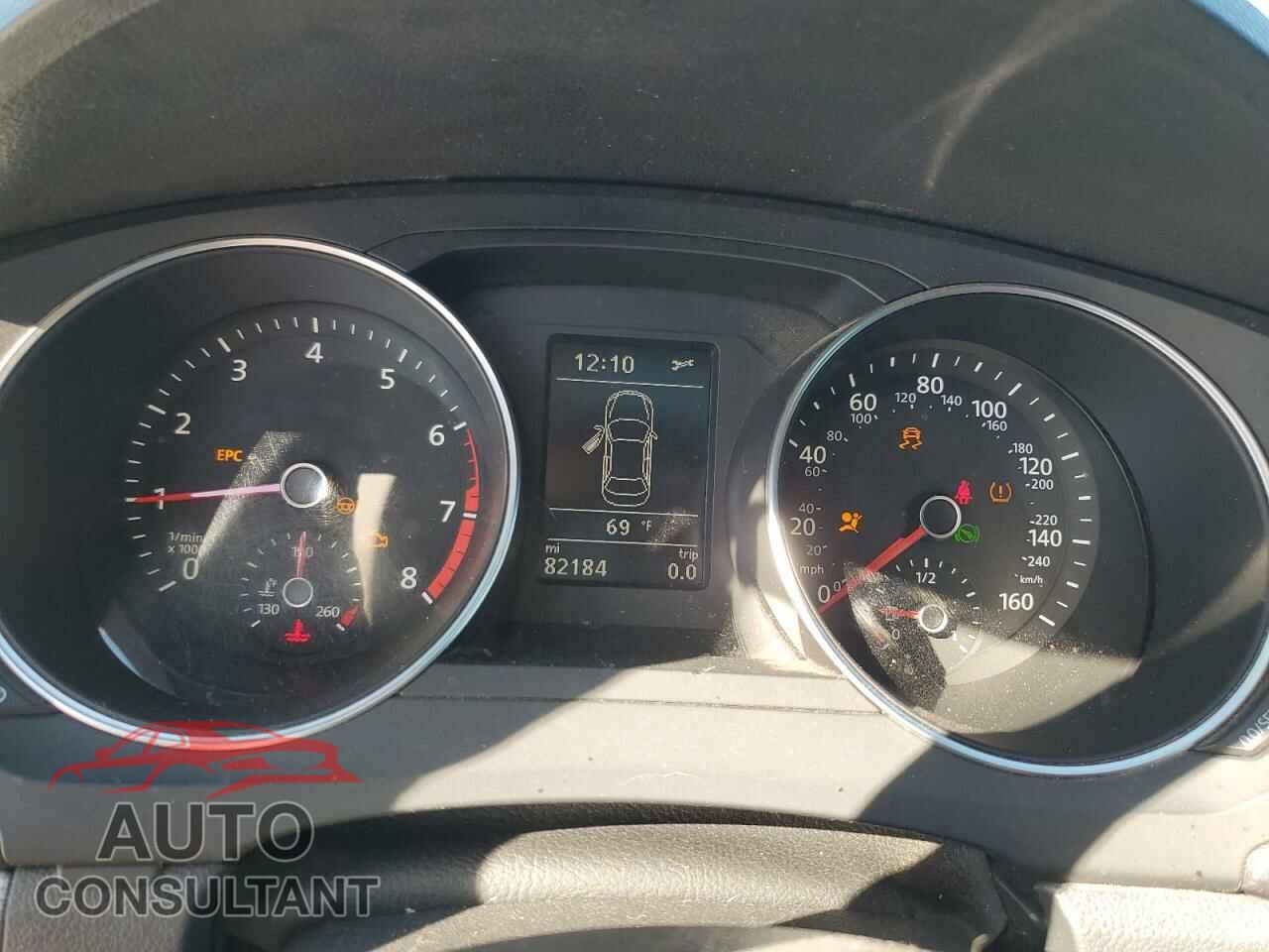 VOLKSWAGEN JETTA 2017 - 3VWDB7AJ2HM413510