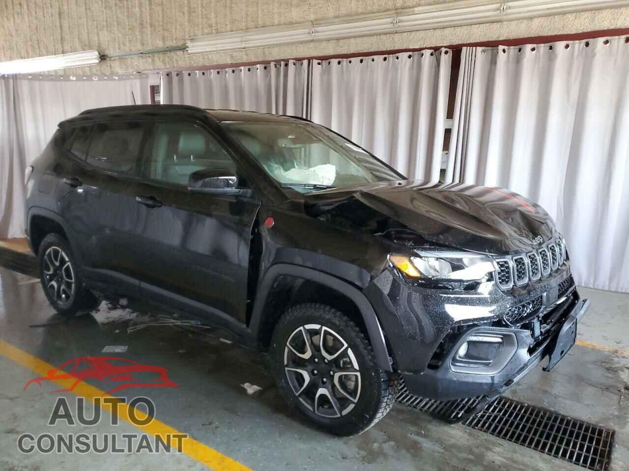 JEEP COMPASS 2024 - 3C4NJDDN5RT137497