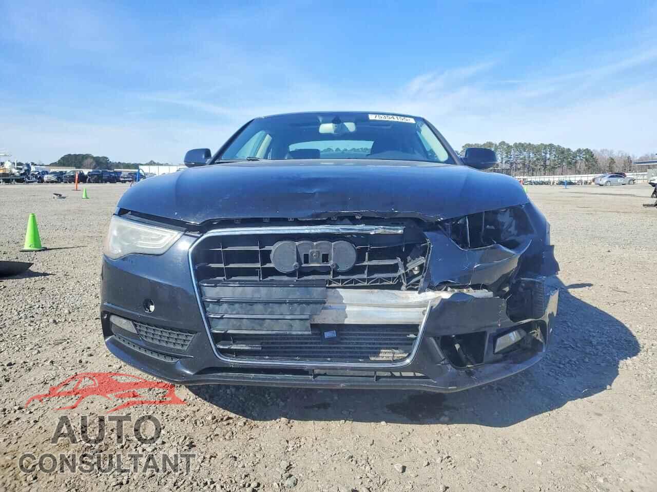 AUDI A5 2013 - WAULFAFR7DA041200