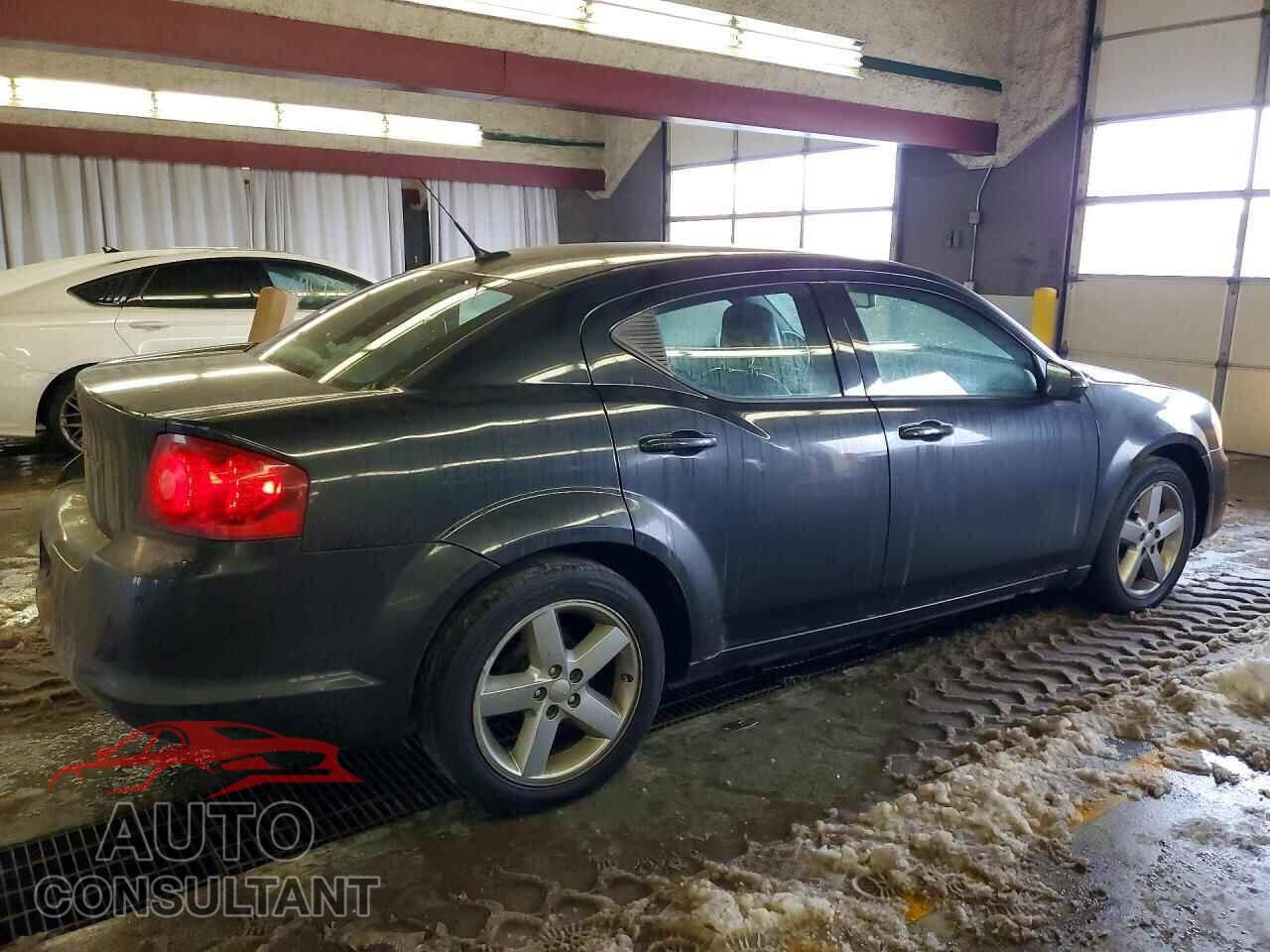 DODGE AVENGER 2011 - 1B3BD2FB4BN512238
