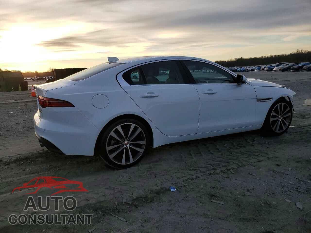 JAGUAR XE 2020 - SAJAE4FX8LCP58075