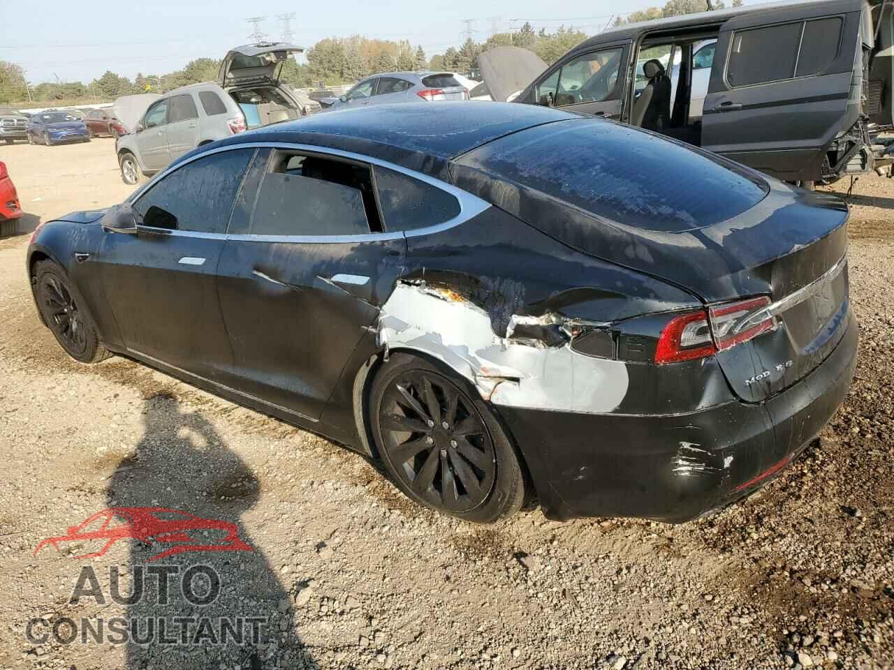 TESLA MODEL S 2018 - 5YJSA1E22JF281713