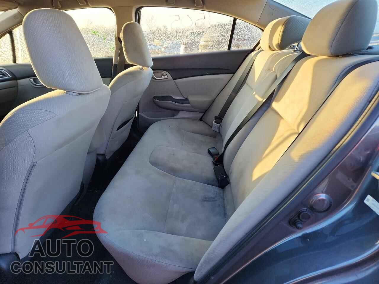 HONDA CIVIC 2013 - 2HGFB2F59DH596974