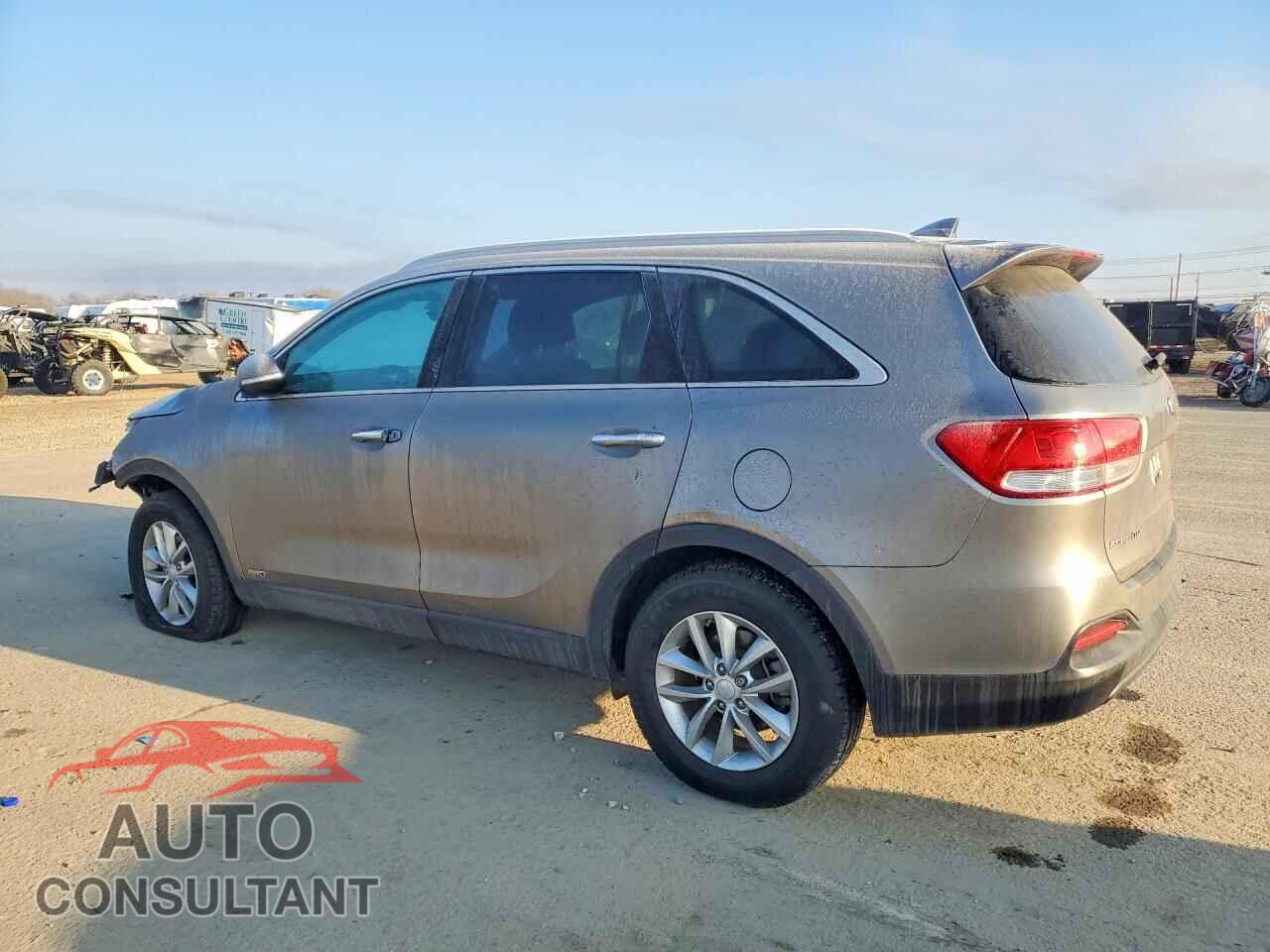 KIA SORENTO 2017 - 5XYPGDA3XHG282552