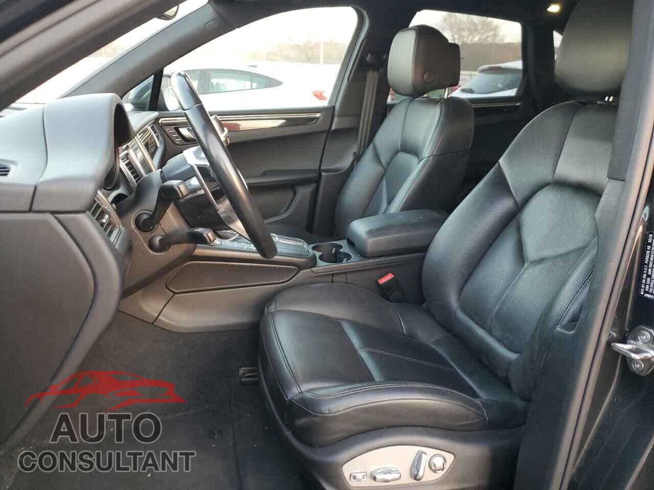 PORSCHE MACAN 2018 - WP1AA2A57JLB08010