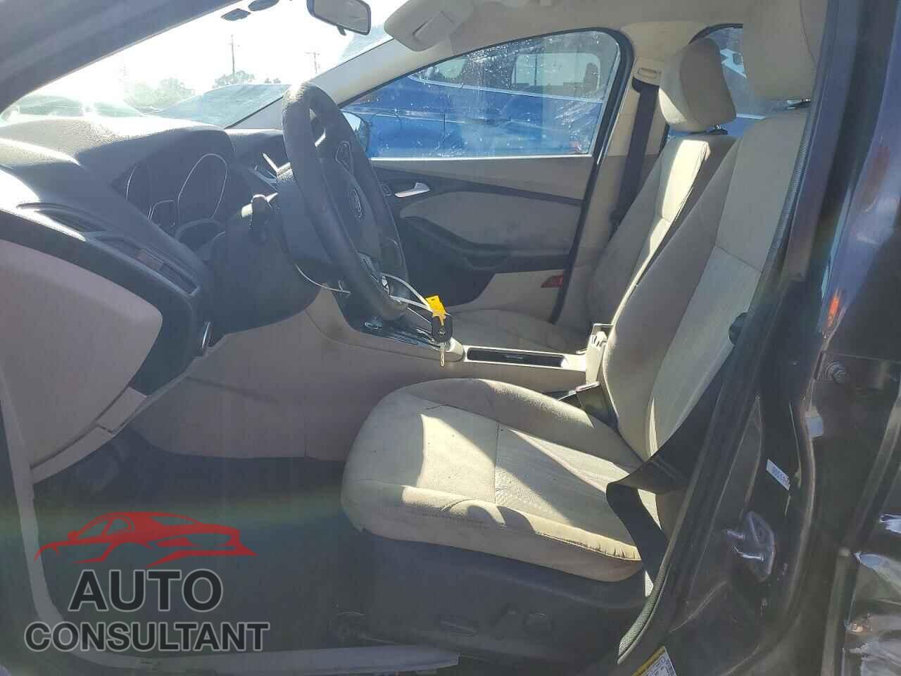FORD FOCUS 2016 - 1FADP3F28GL266470