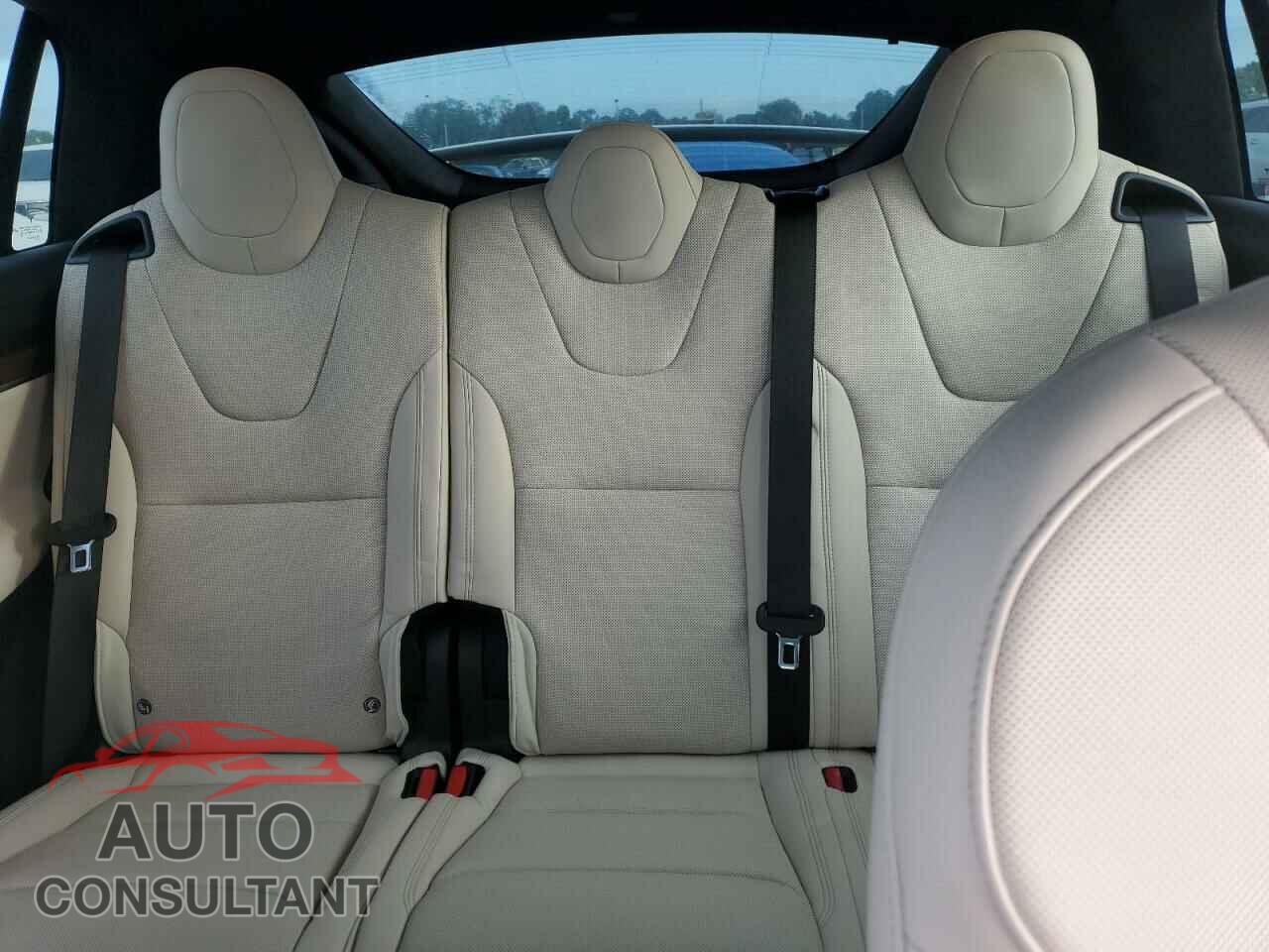 TESLA MODEL X 2023 - 7SAXCDE55PF409093