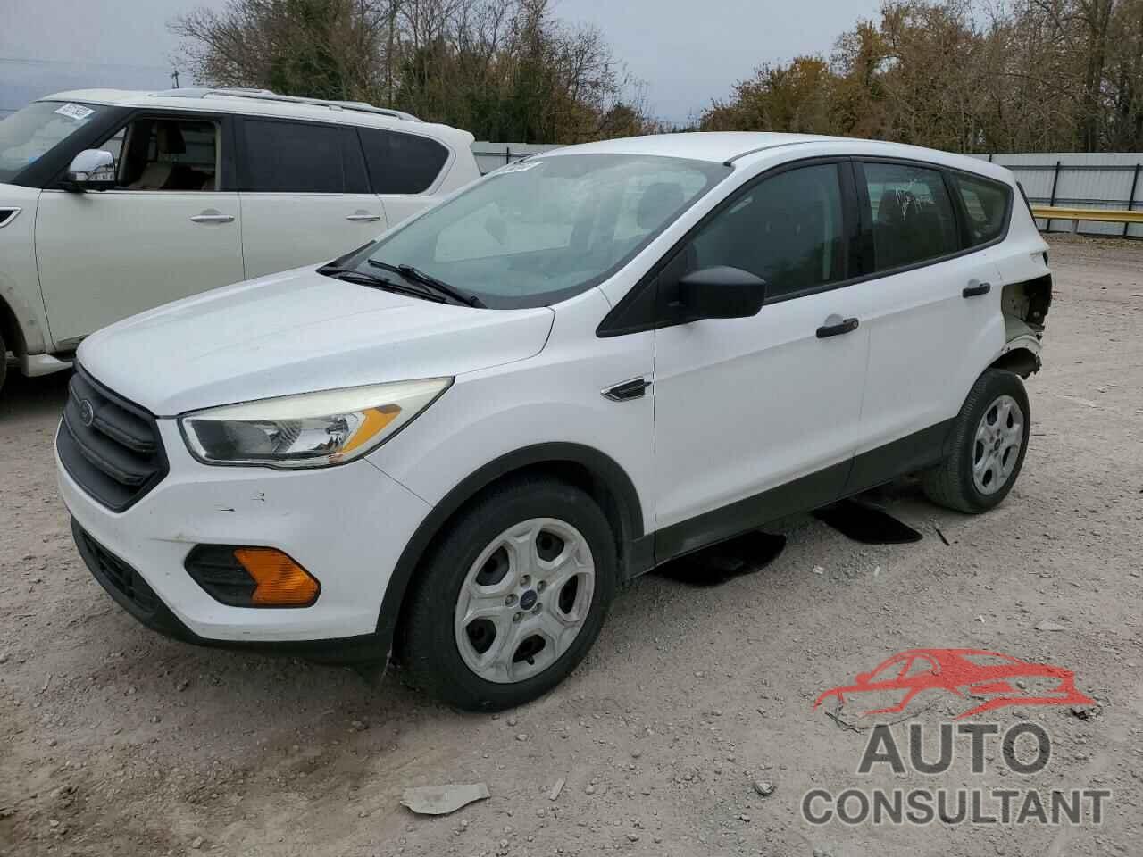 FORD ESCAPE 2017 - 1FMCU0F78HUC49071