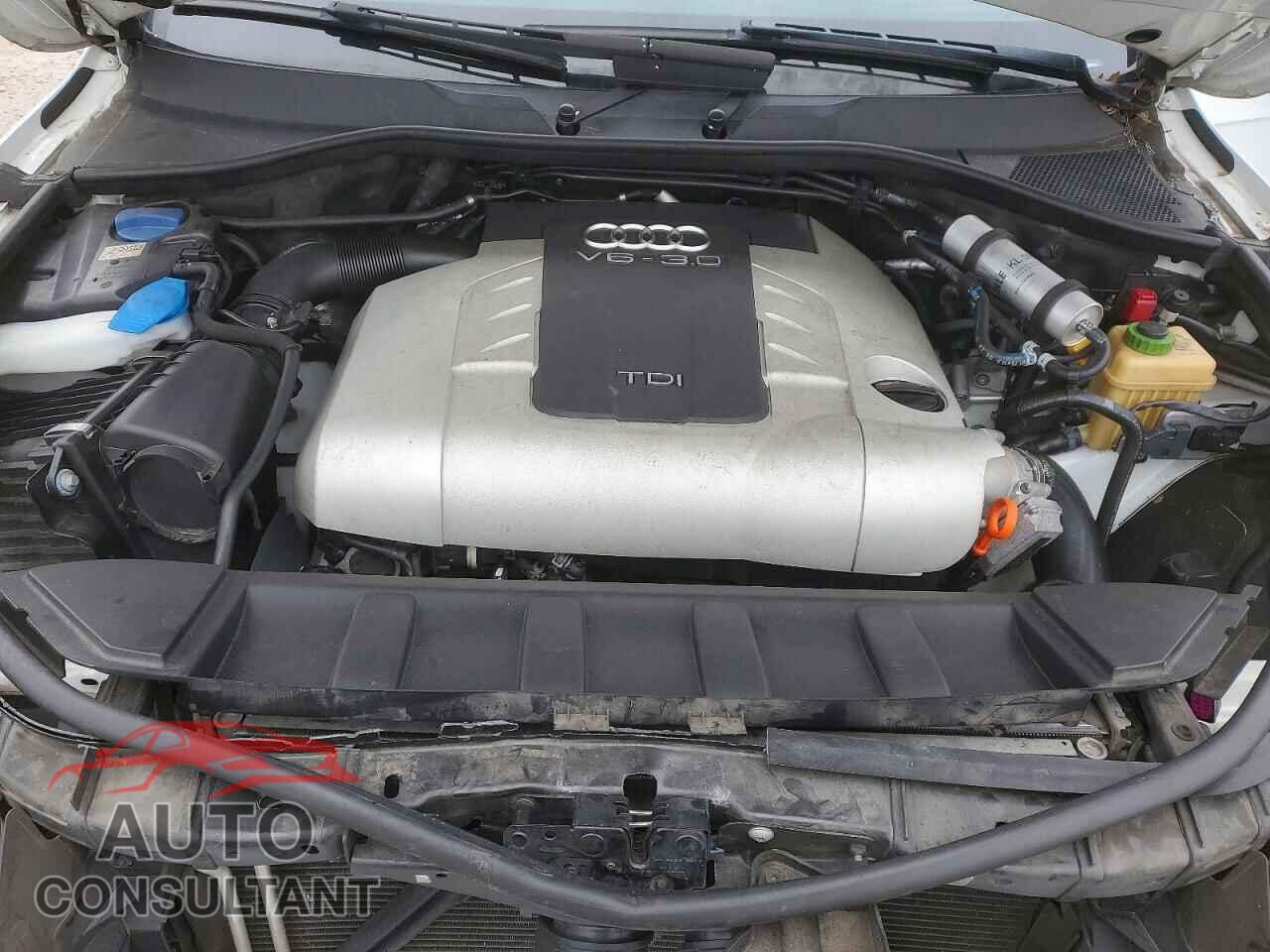 AUDI Q7 2012 - WA1VMAFE7CD005707