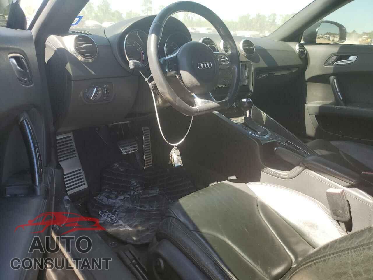 AUDI TT 2009 - TRURD38J191004792
