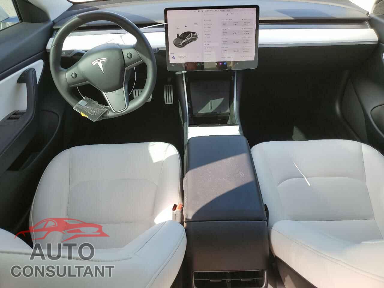 TESLA MODEL 3 2020 - 5YJ3E1EC1LF736409