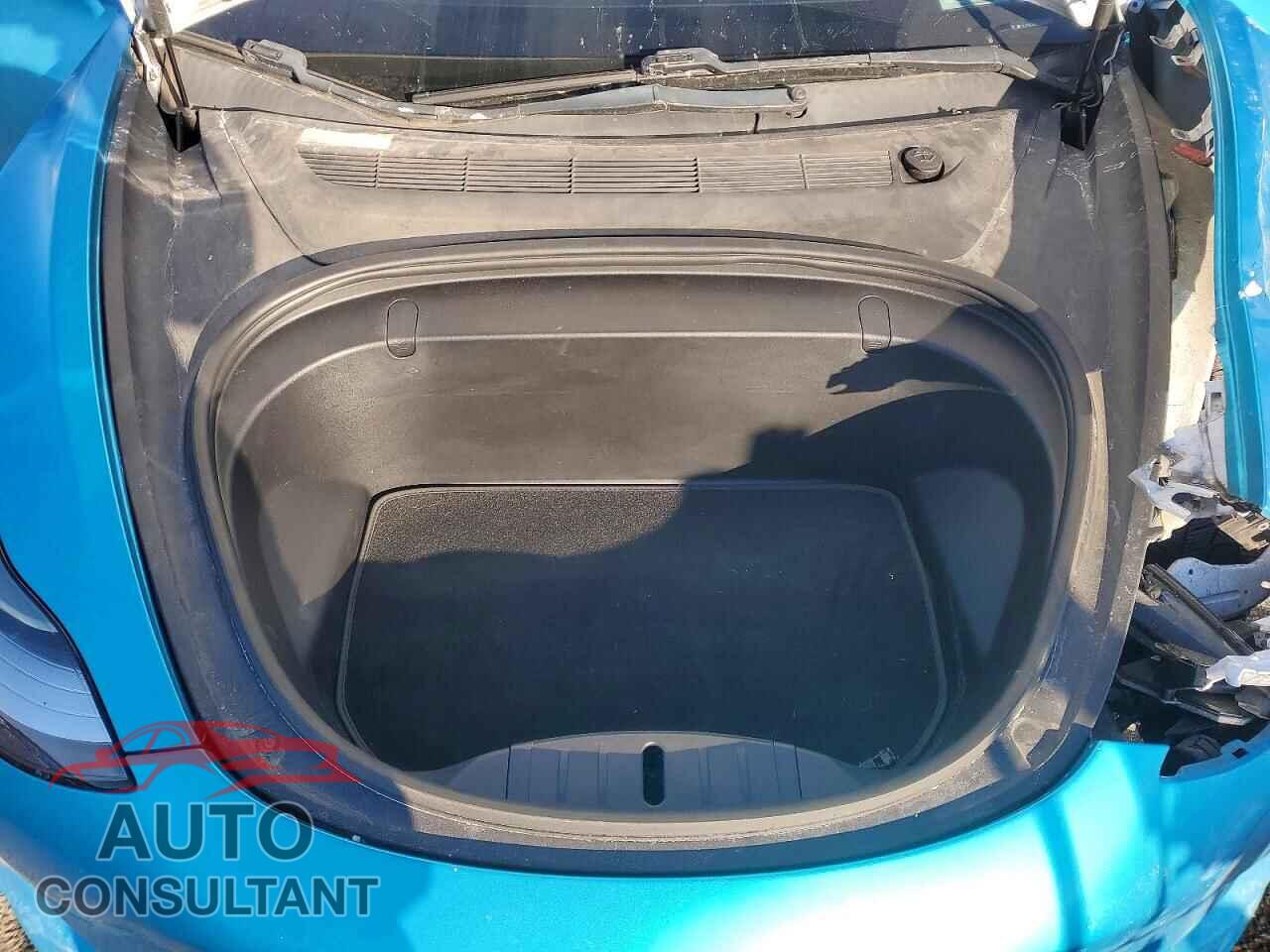 TESLA MODEL 3 2018 - 5YJ3E1EA2JF027239