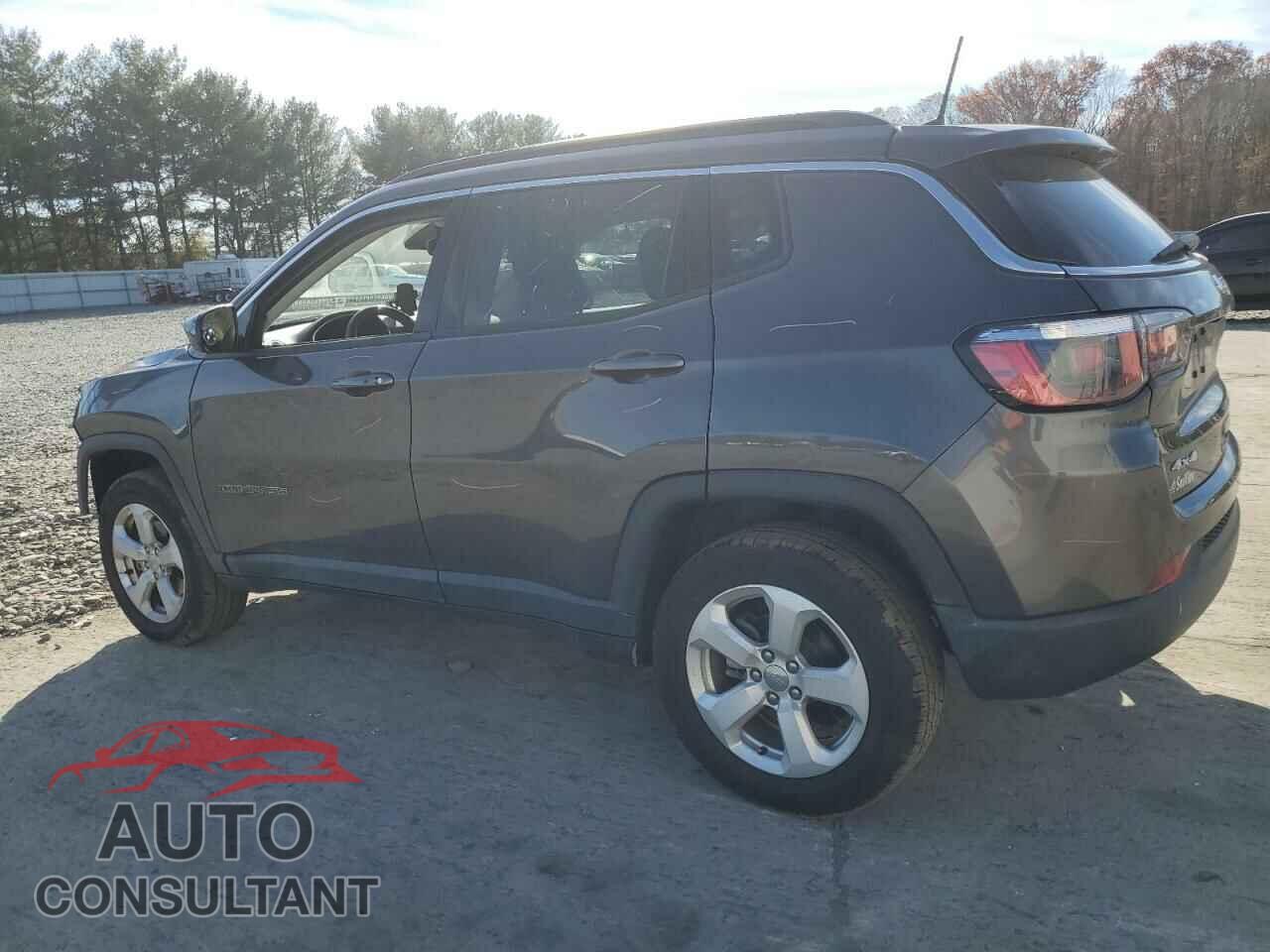 JEEP COMPASS 2018 - 3C4NJDBB7JT112677