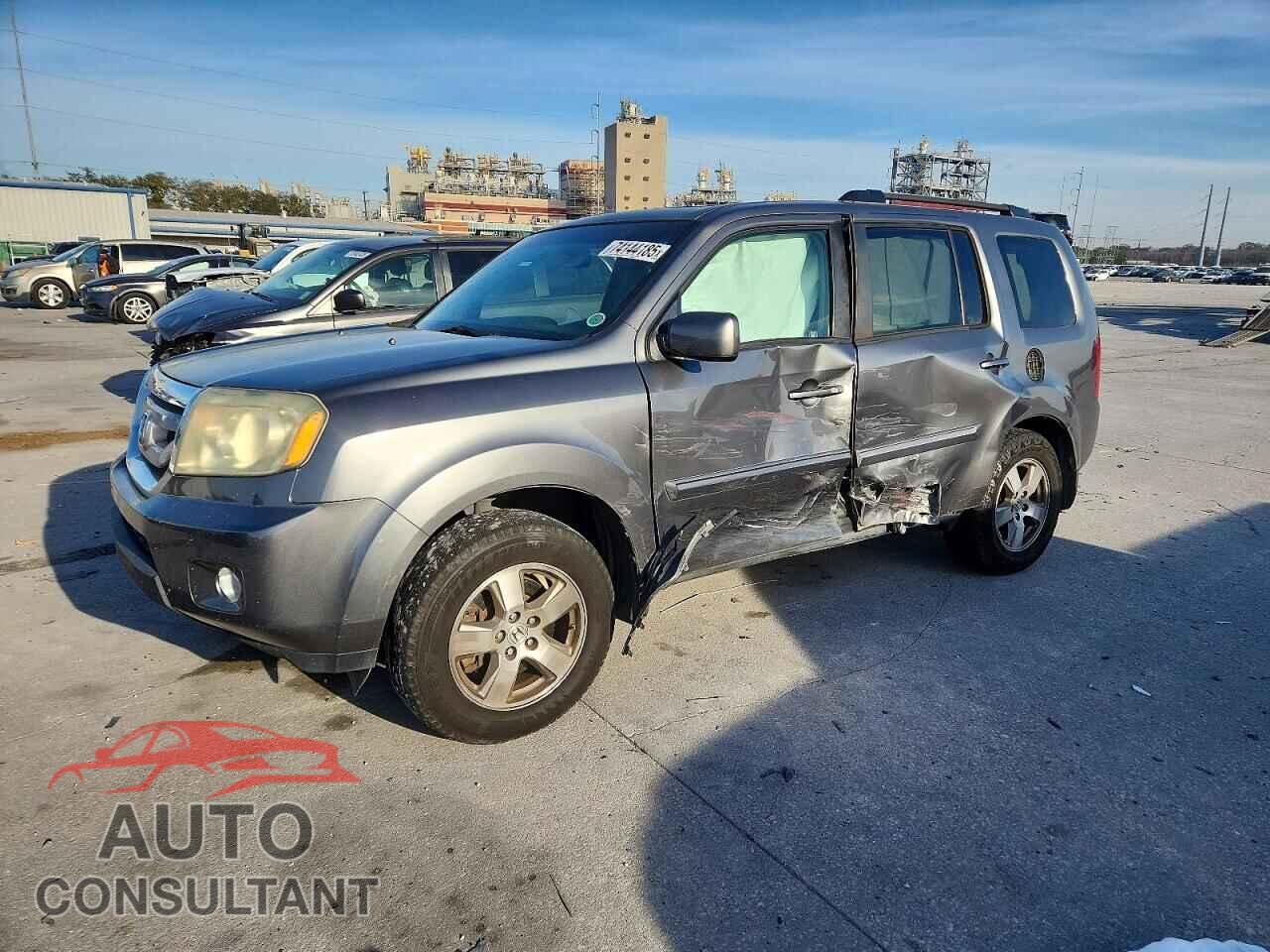 HONDA PILOT 2011 - 5FNYF3H51BB028669