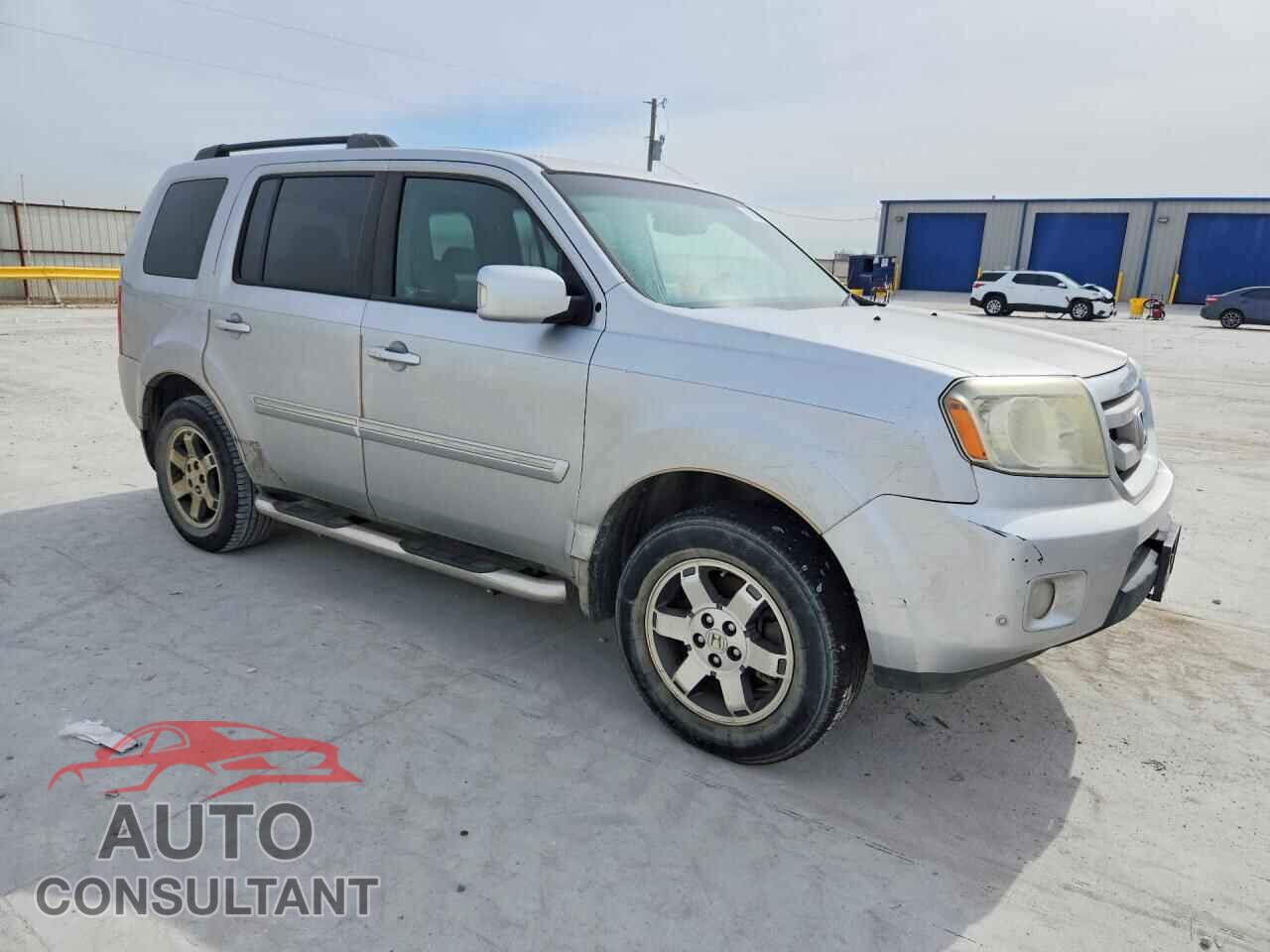HONDA PILOT 2011 - 5FNYF3H96BB024118