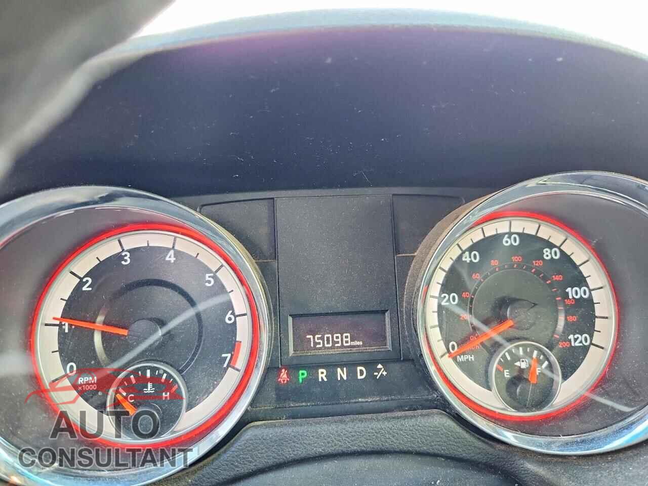 DODGE CARAVAN 2013 - 2C4RDGBG7DR763594