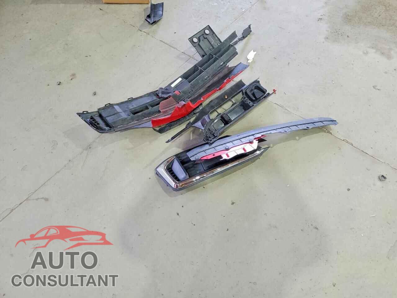 HONDA CIVIC 2019 - 2HGFC2F60KH501883
