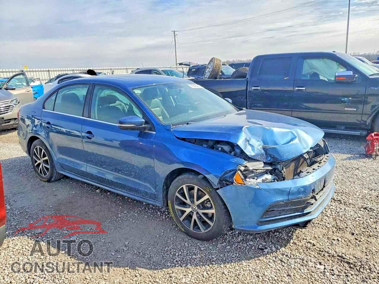 VOLKSWAGEN JETTA 2017 - 3VWDB7AJXHM327023