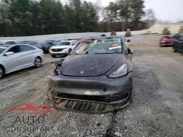 TESLA MODEL Y 2022 - 7SAYGDEE0NA006545
