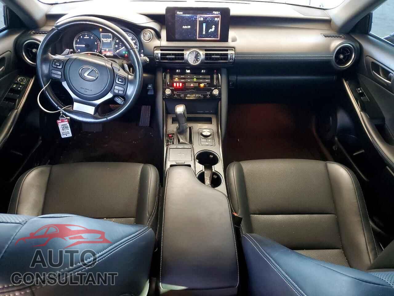 LEXUS IS 2021 - JTHAA1D2XM5114713