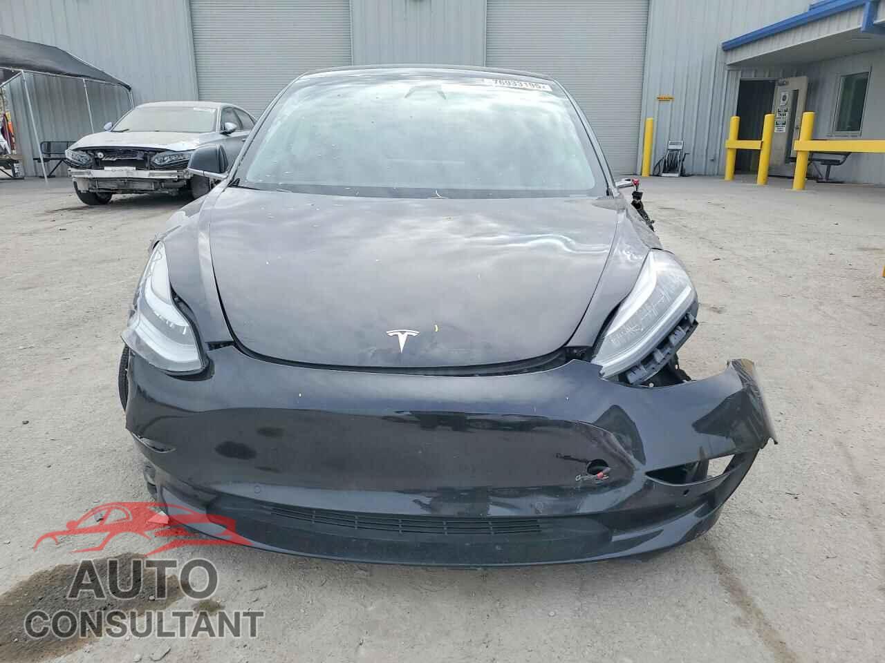 TESLA MODEL 3 2020 - 5YJ3E1EA2LF611241