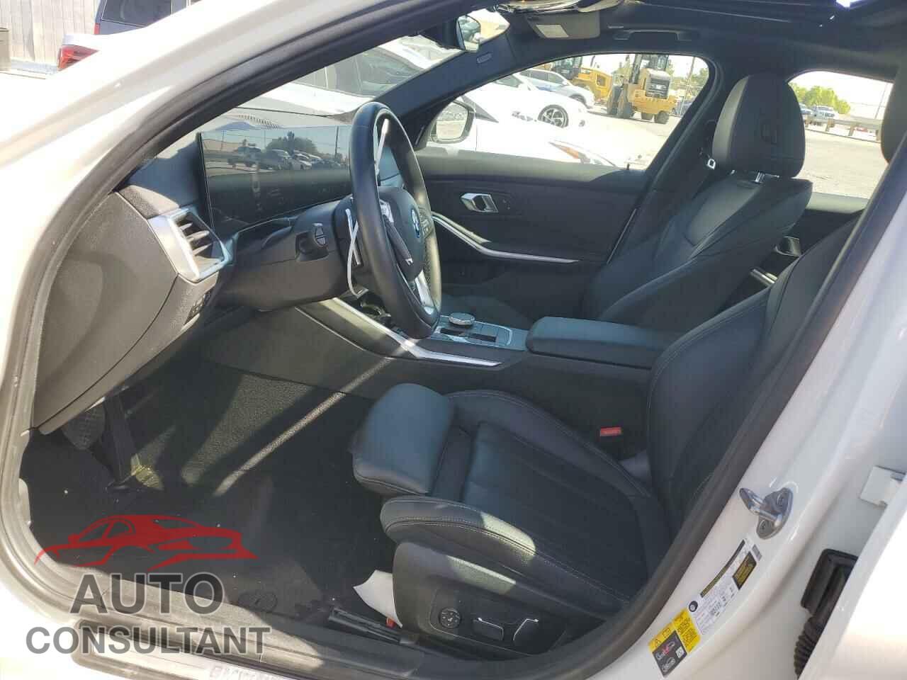 BMW 3 SERIES 2024 - 3MW39FF09R8D93607