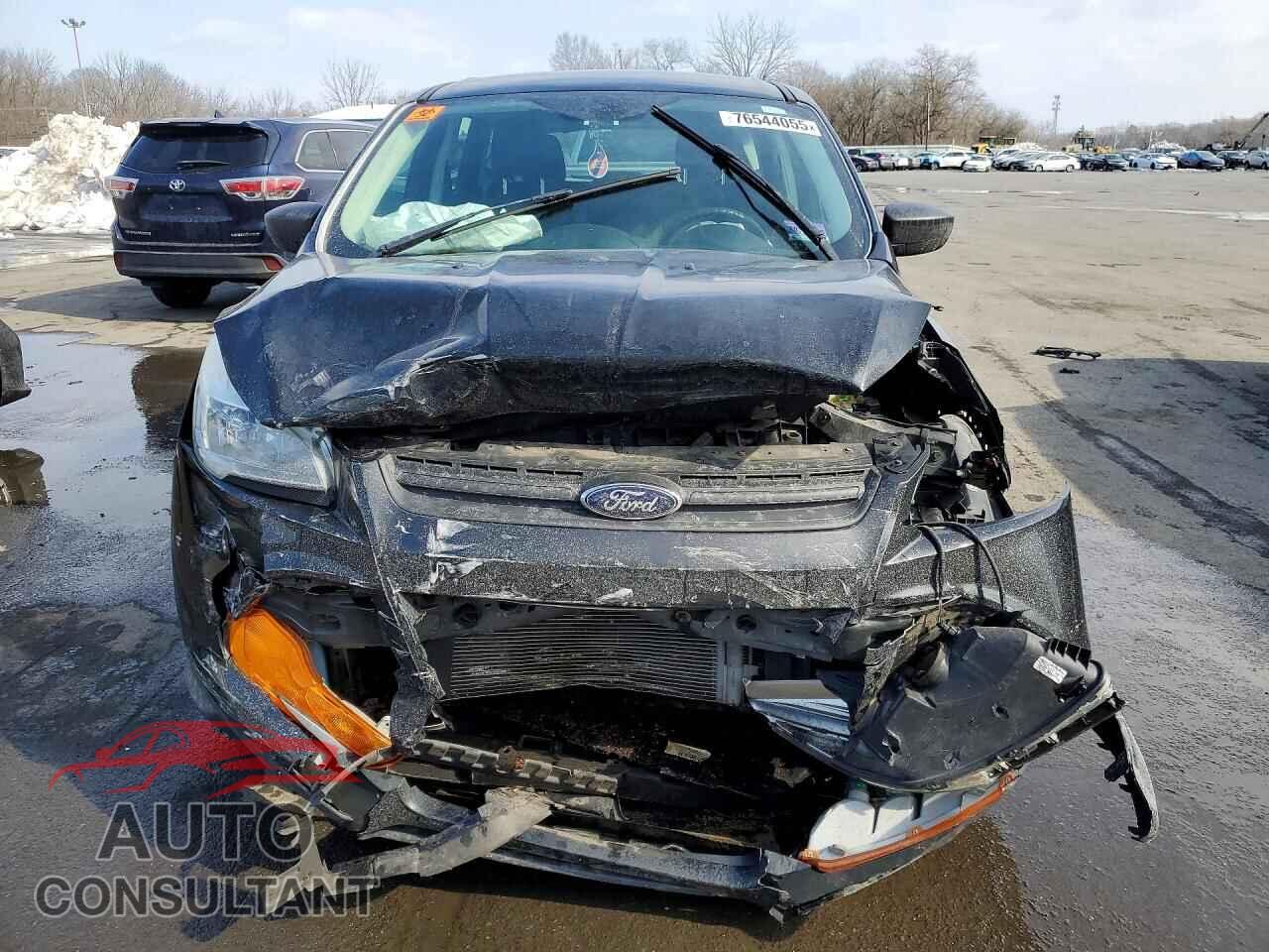 FORD ESCAPE 2015 - 1FMCU0F76FUB45093