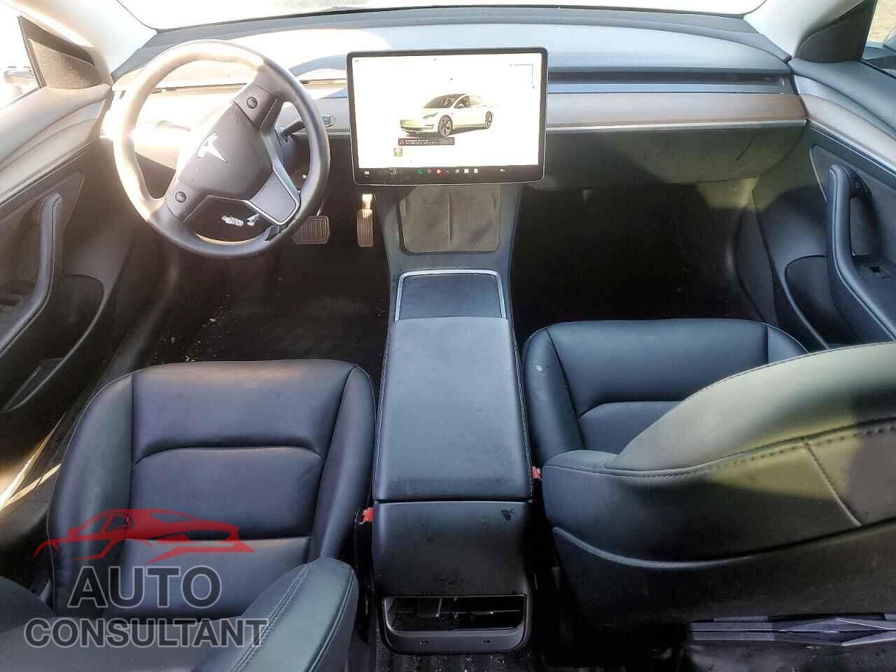 TESLA MODEL 3 2023 - 5YJ3E1EA0PF400870