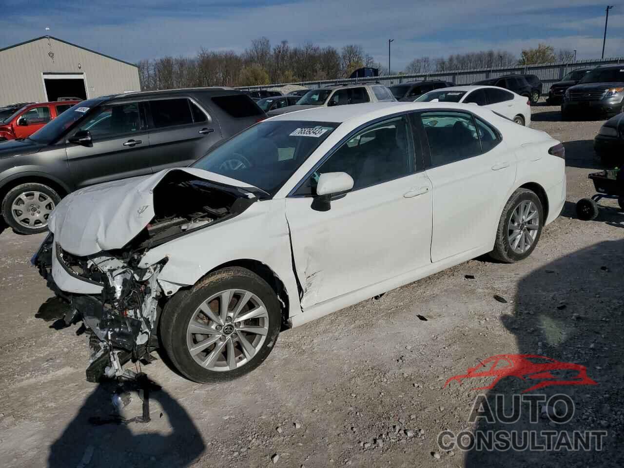 TOYOTA CAMRY 2021 - 4T1C11AK1MU449861