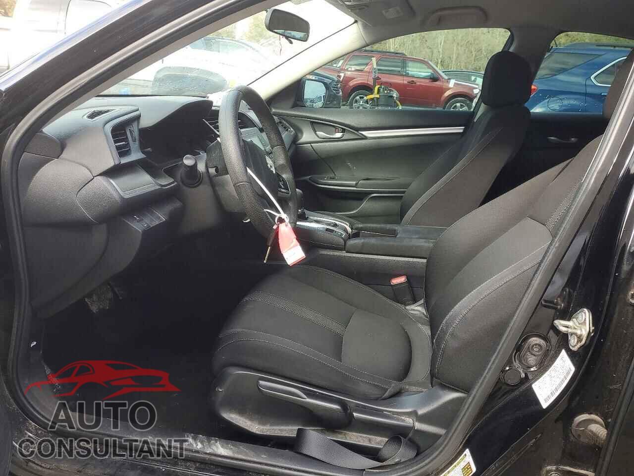 HONDA CIVIC 2017 - 2HGFC2F56HH573963