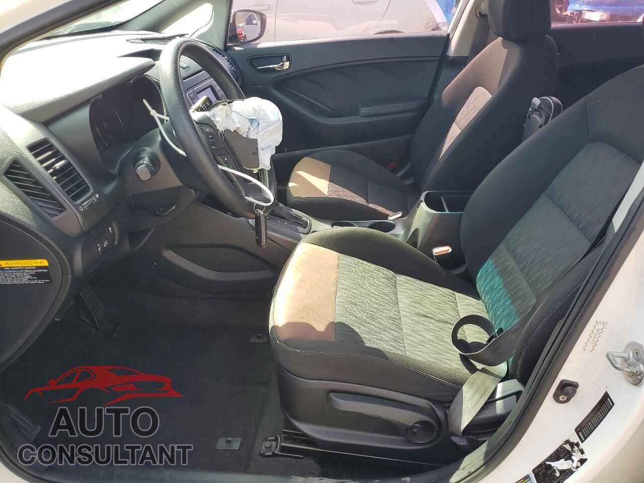 KIA FORTE 2016 - KNAFK4A60G5495972