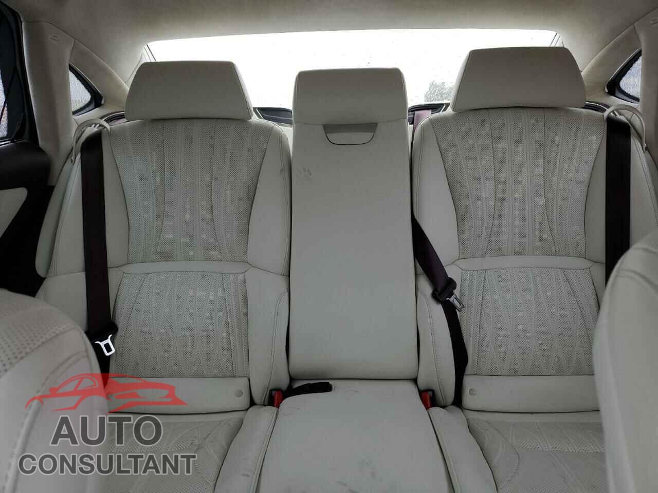 LEXUS LS500 2018 - JTHB5LFF7J5000524