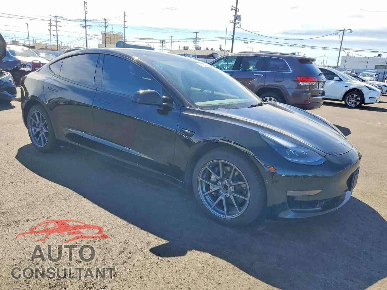 TESLA MODEL 3 2022 - 5YJ3E1EA9NF199810
