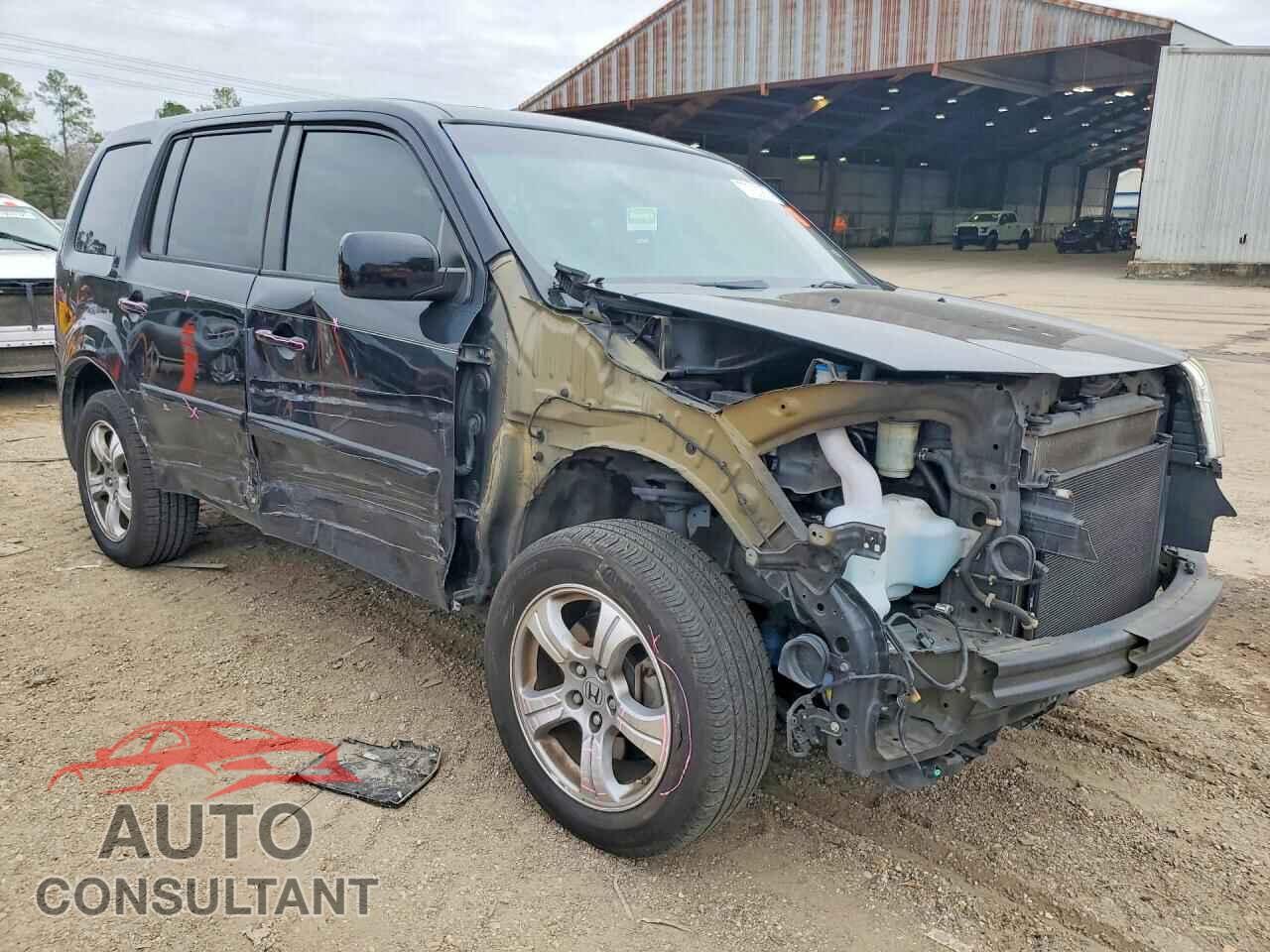 HONDA PILOT 2015 - 5FNYF3H50FB010508