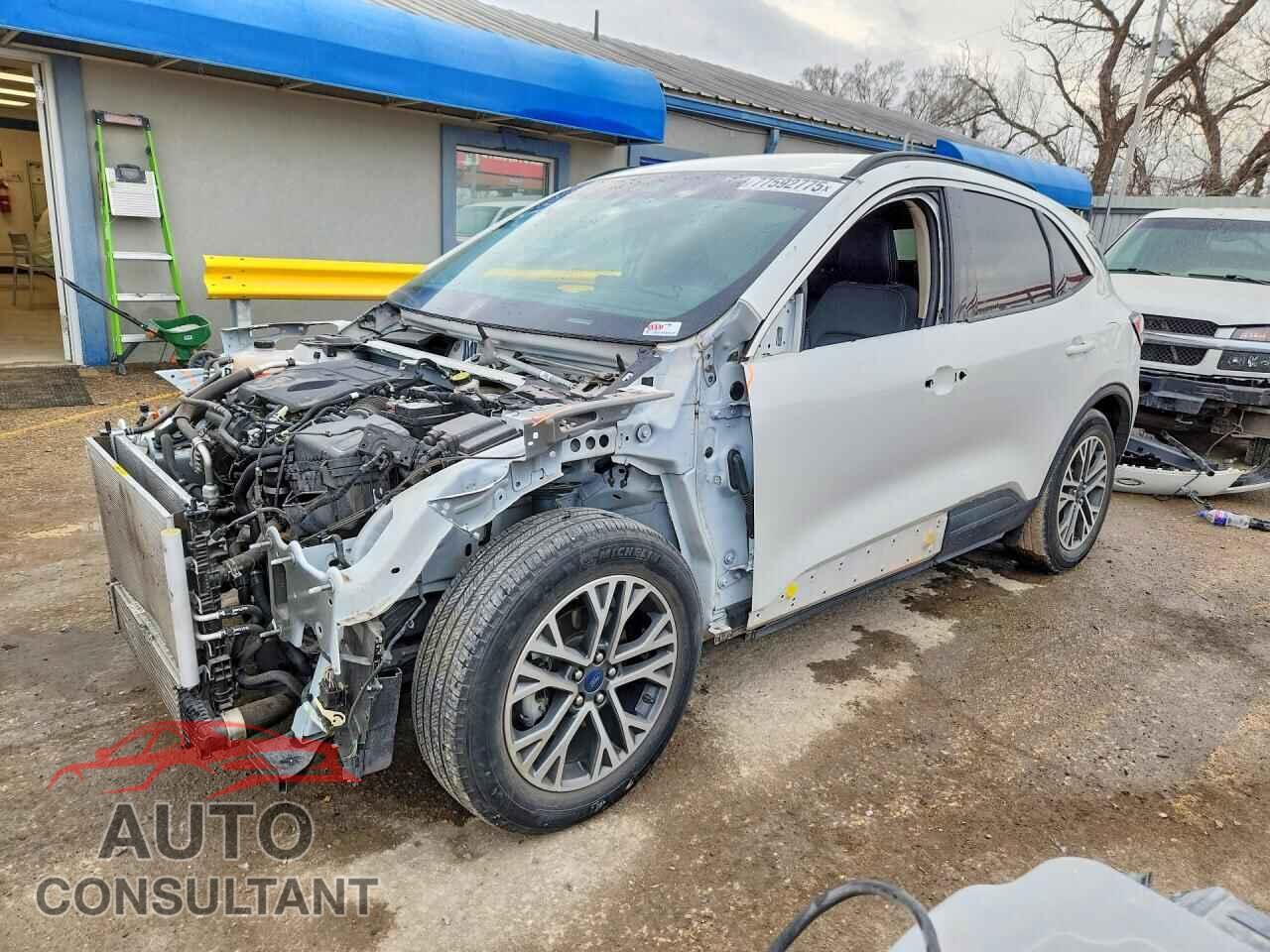 FORD ESCAPE 2020 - 1FMCU0H67LUA32639