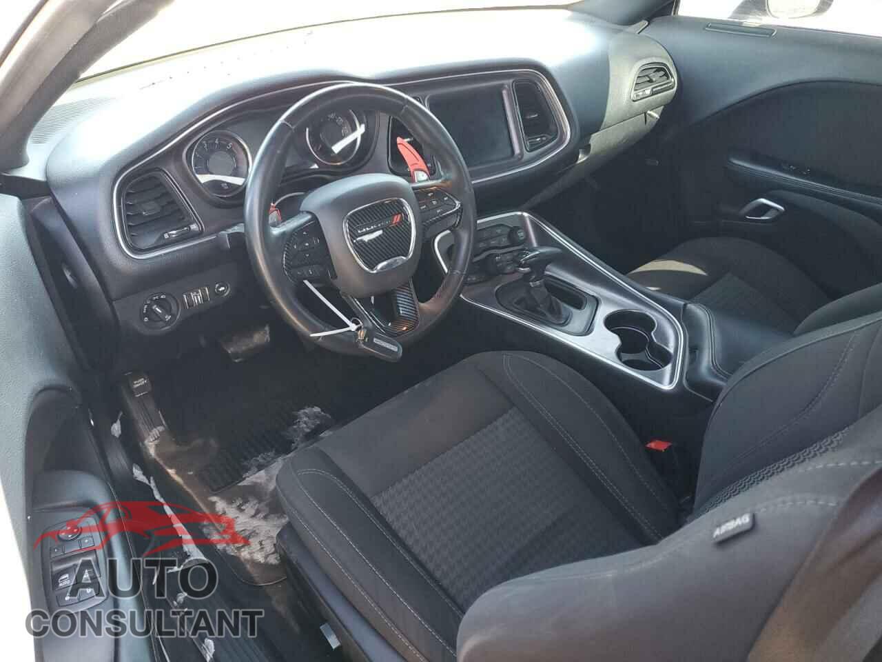 DODGE CHALLENGER 2017 - 2C3CDZBTXHH640175