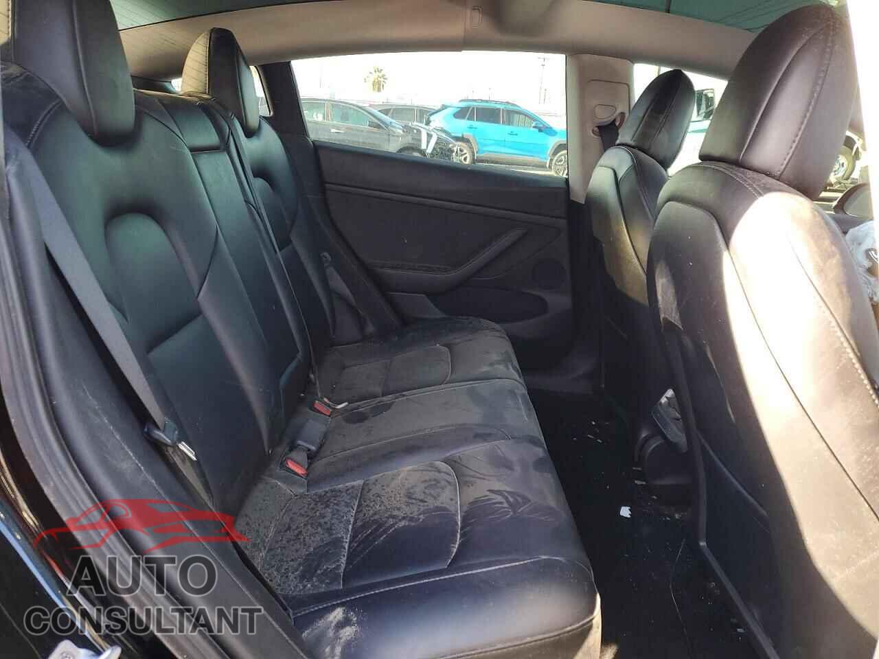 TESLA MODEL 3 2021 - 5YJ3E1EA3MF045396