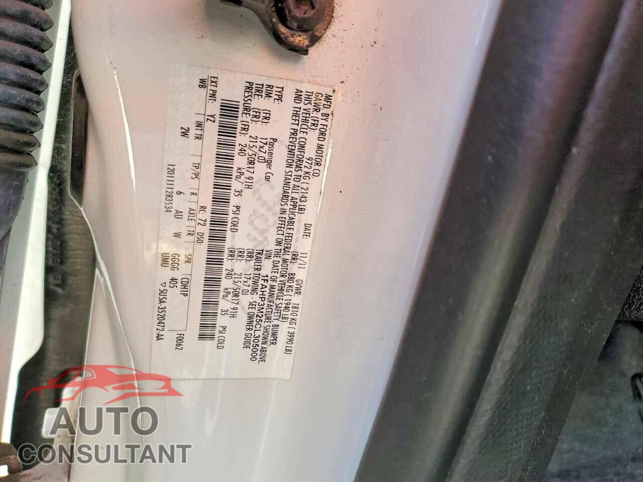 FORD FOCUS 2012 - 1FAHP3M25CL305000