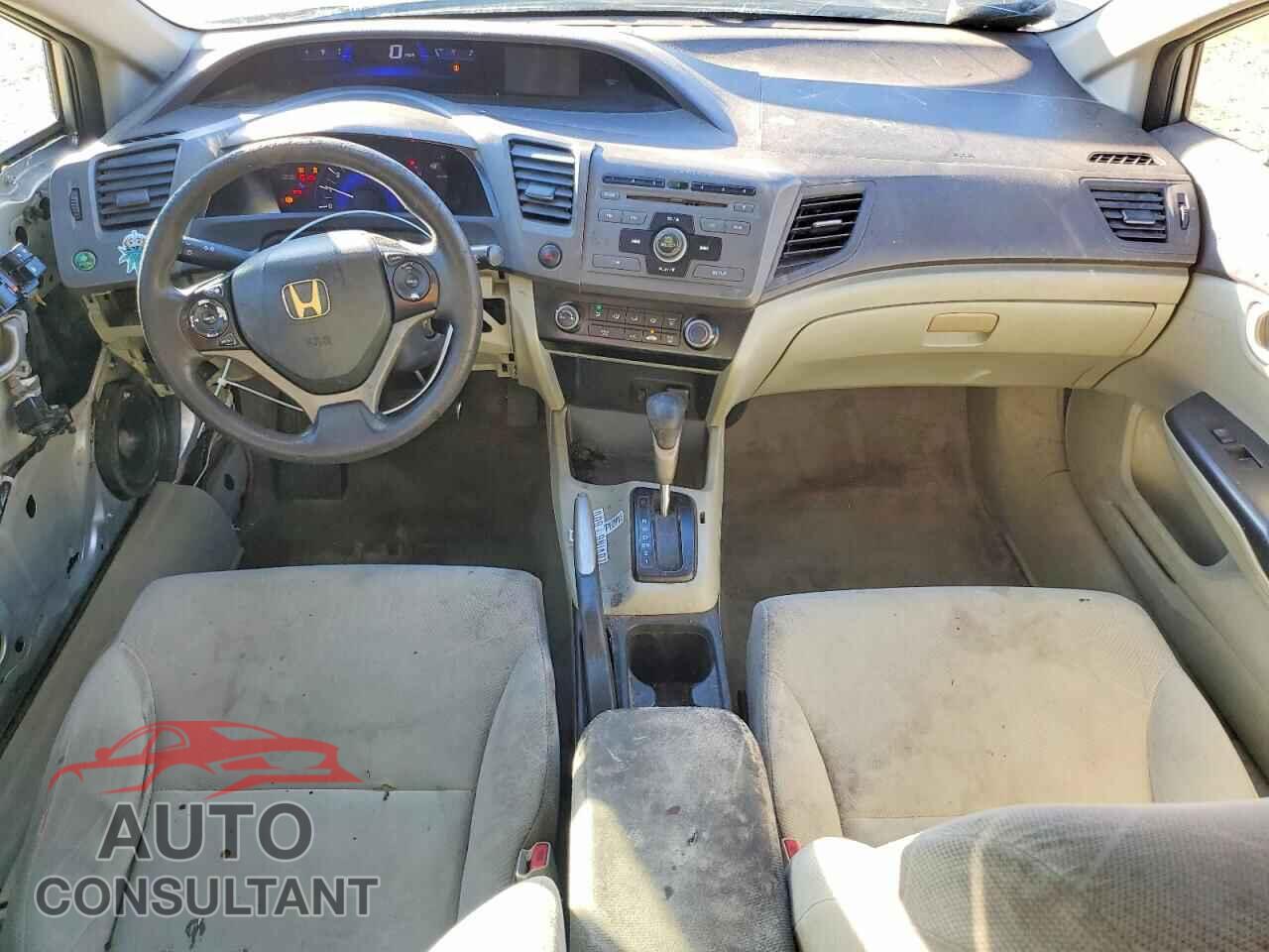 HONDA CIVIC 2012 - 2HGFB2F55CH328227