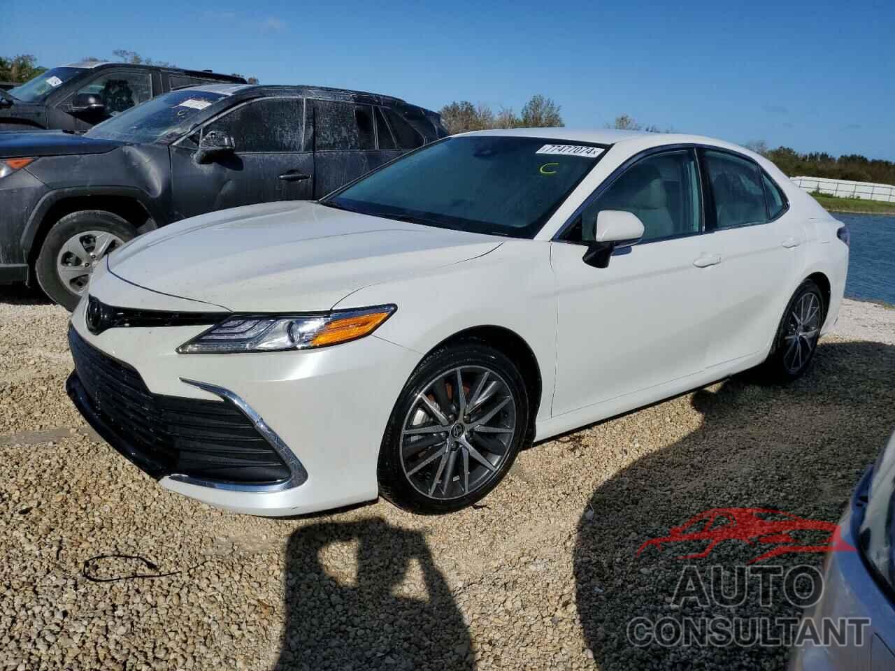 TOYOTA CAMRY 2023 - 4T1F11AKXPU127124