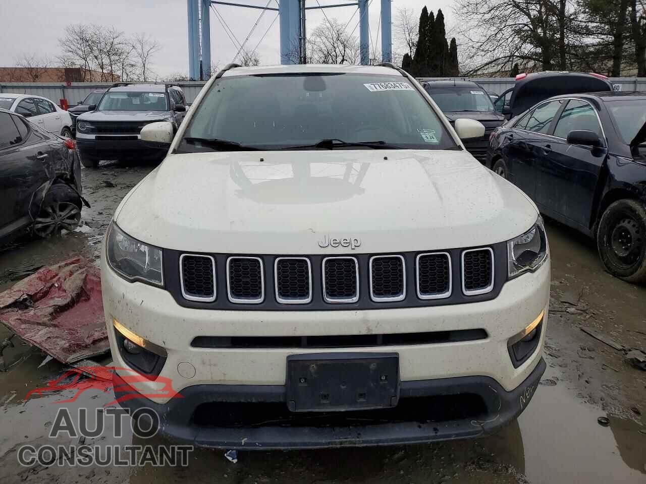 JEEP COMPASS 2019 - 3C4NJDBB9KT651853