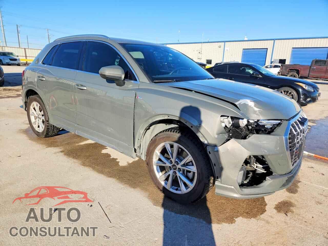 AUDI Q3 2021 - WA1DECF33M1069135