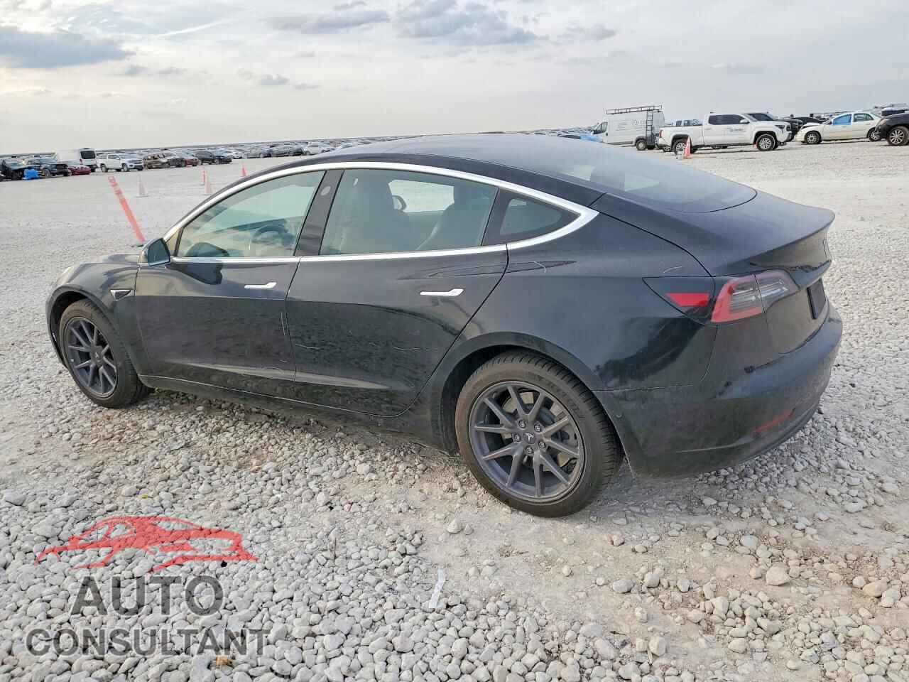 TESLA MODEL 3 2019 - 5YJ3E1EA9KF394995