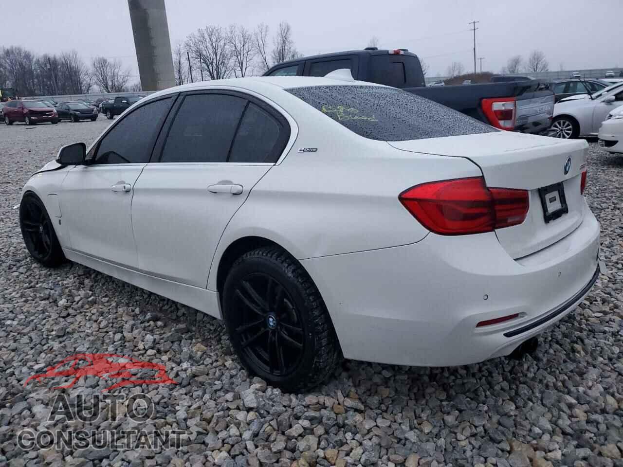 BMW 3 SERIES 2018 - WBA8E1C55JA178674