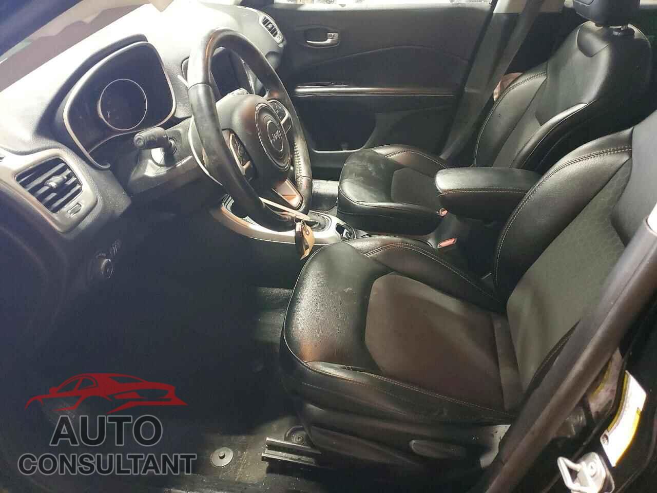 JEEP COMPASS 2019 - 3C4NJDBB5KT734888