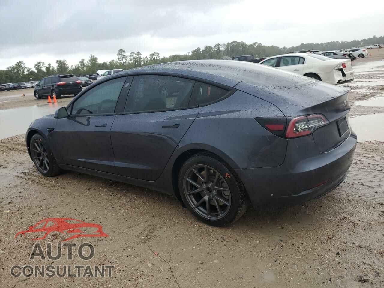 TESLA MODEL 3 2022 - 5YJ3E1EA2NF352818