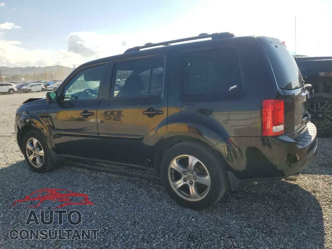 HONDA PILOT 2015 - 5FNYF4H54FB054582