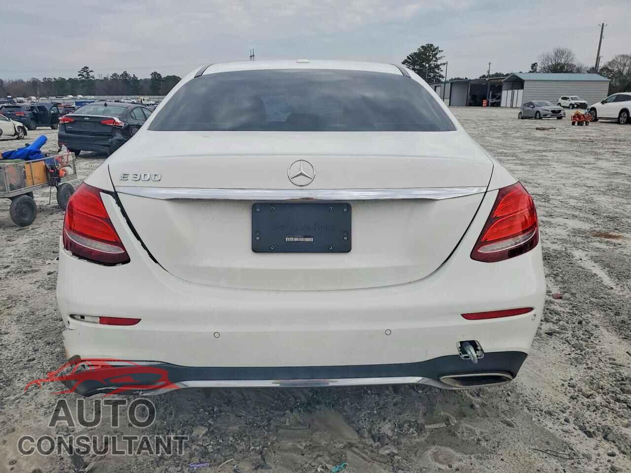MERCEDES-BENZ E-CLASS 2017 - WDDZF4JB3HA040047