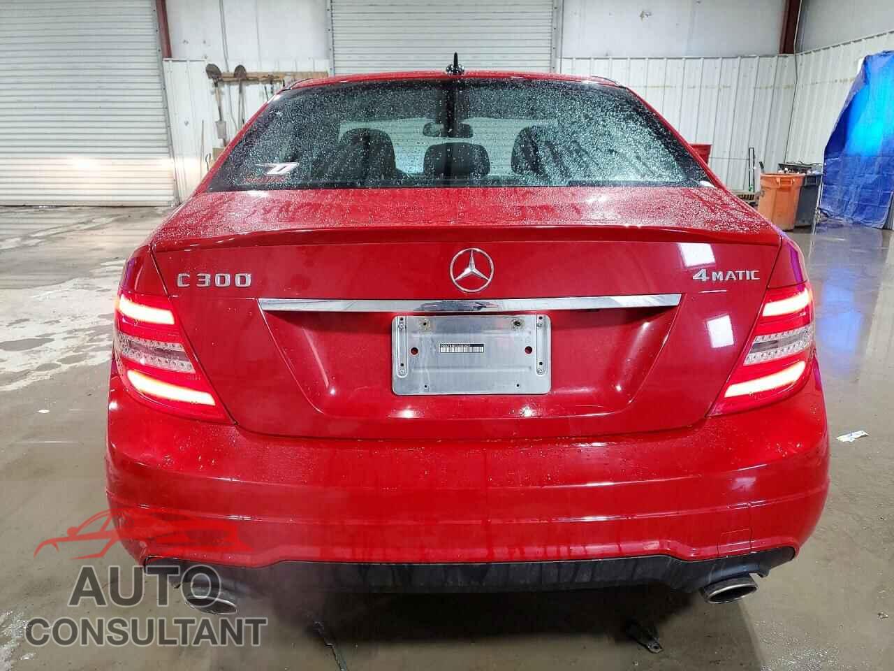 MERCEDES-BENZ C-CLASS 2013 - WDDGF8AB1DA882829
